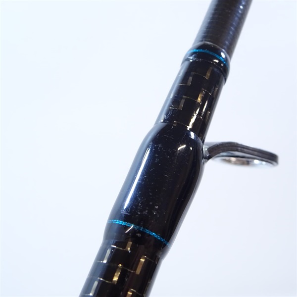 エメラルダスストイストＡＧＳ８４Ｍ